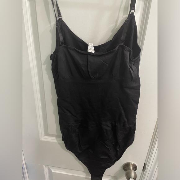 Seamless Slimming Bodysuit - Black - New in Packaging - Picture 7 of 10